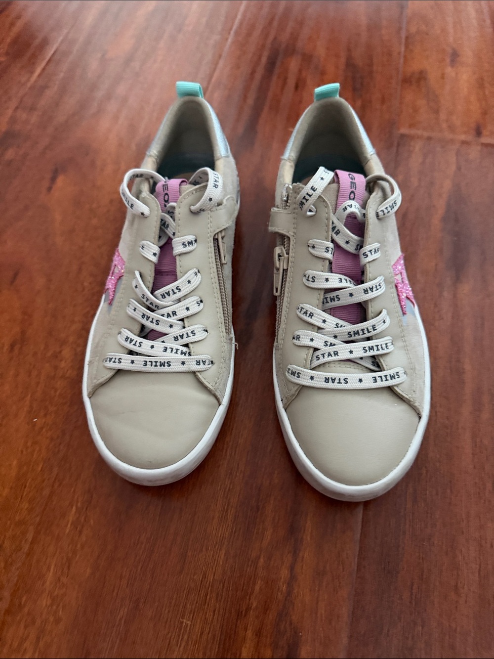 Kids Beige Sneakers with Pink Star Accent